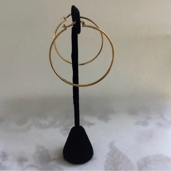 Clearance, Last Pair $28 Firm! Yellow Gold Plated Cz Round Hoop - Picture 8 of 9